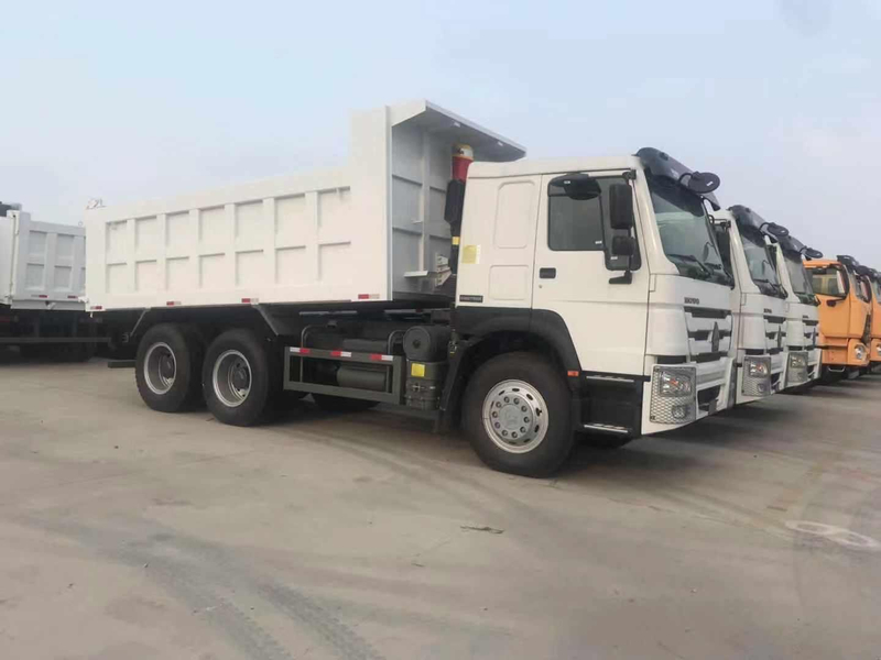 Camiones volquete volquete 8x4 de segunda mano sinotruk de China de alta calidad y precio económico a la venta en Ghana